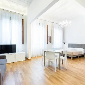 Emanuele's House Appartamento Firenze